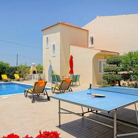 Villa Girassol *